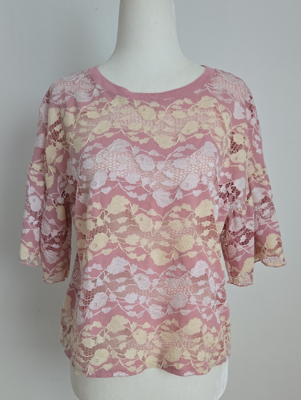 Zara Lace Top Size Medium